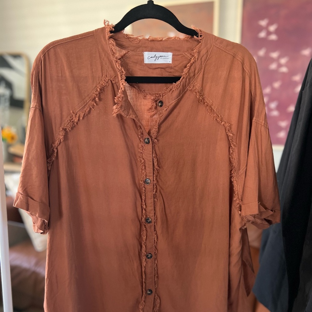 Carly Jean Los Angeles Women's Terracotta Button-Down Shirt